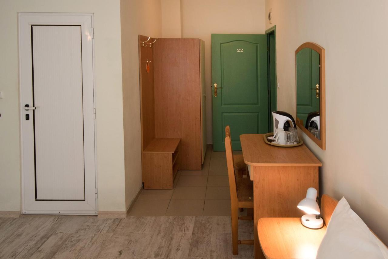 Св.Иван Hotel Primorsko Zewnętrze zdjęcie