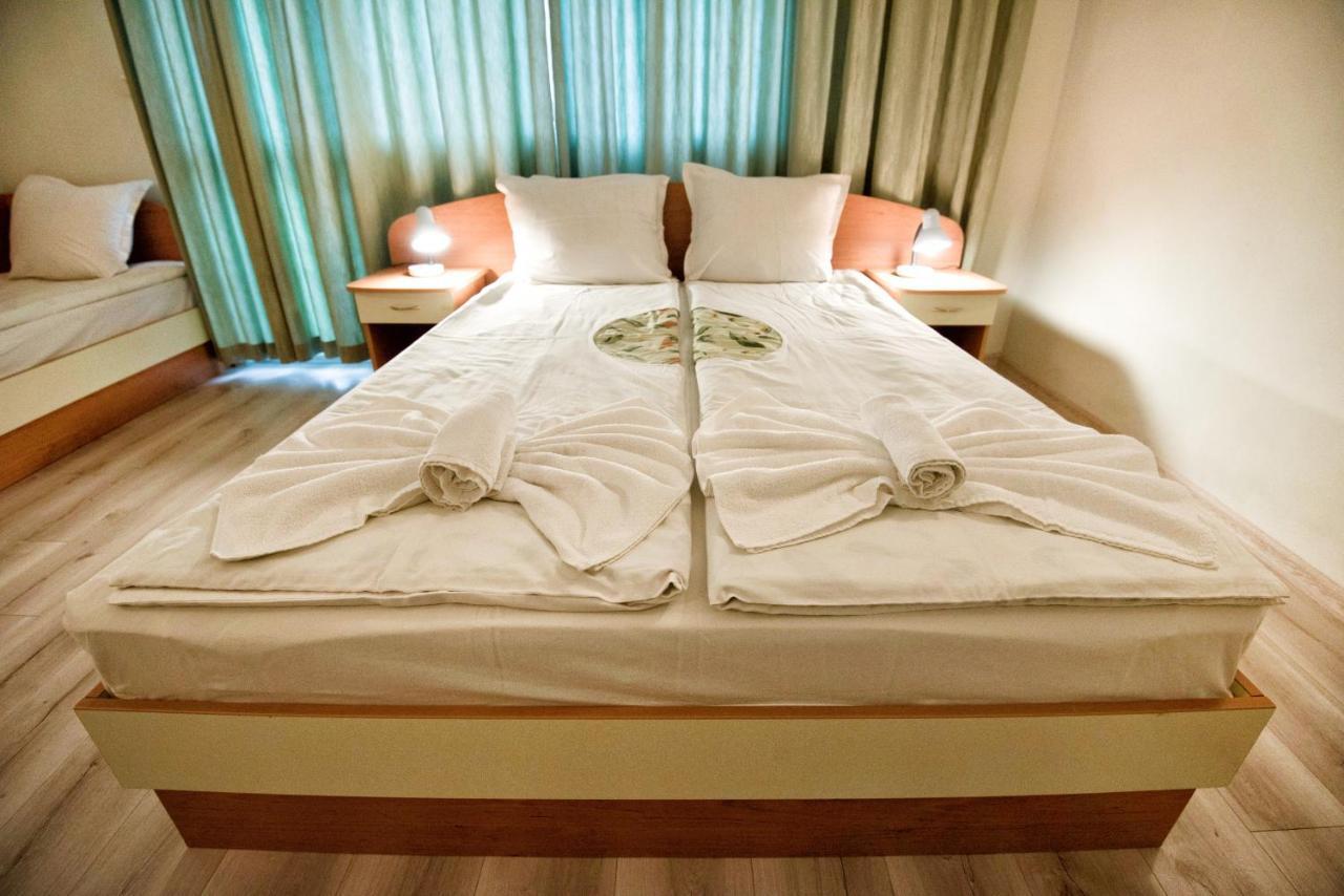 Св.Иван Hotel Primorsko Zewnętrze zdjęcie